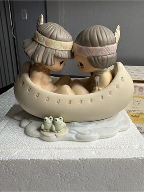 Precious Moments "Many Moons In Same Canoe, Blessum You" porcelain figurine